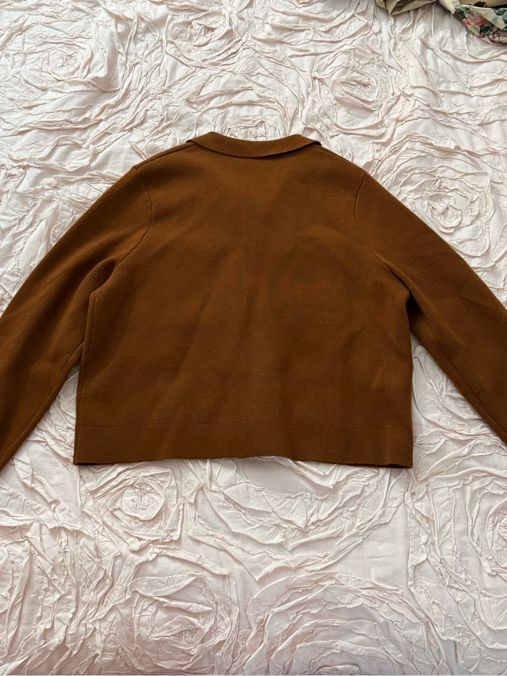 Sézane Betty Cardigan in Hazelnut - Picture 4 of 4